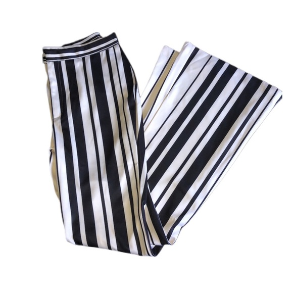 Boston Proper Women’s Striped Flare Leg Pants - Picture 5 of 6